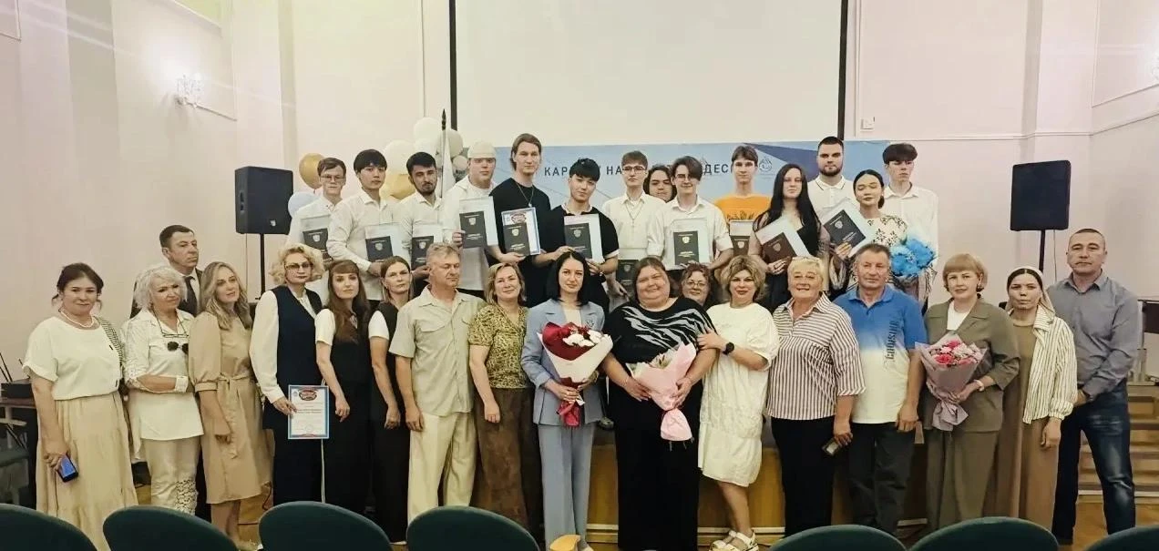 Новый старт в мире IT 💻: в колледже состоялся выпускной группы 22-28 🎓