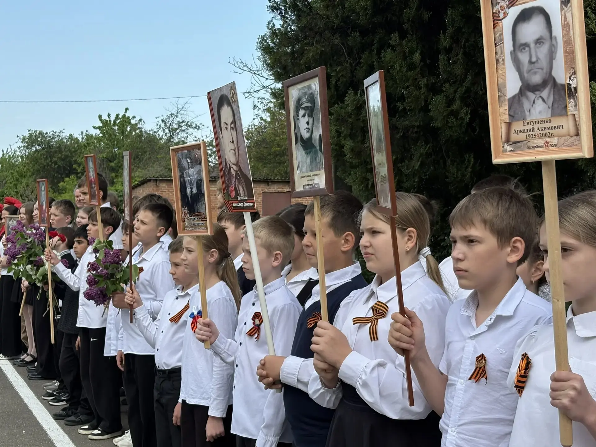 8 мая 2026 года МБОУ СОШ №6 имени И.Т. Сидоренко окунулась в атмосферу глубокой памяти и светлой ско