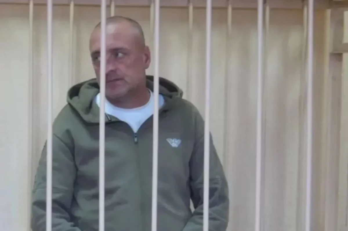 Виновника ДТП в Челябинске, сбившего 18-летнего курьера, взяли под стражу