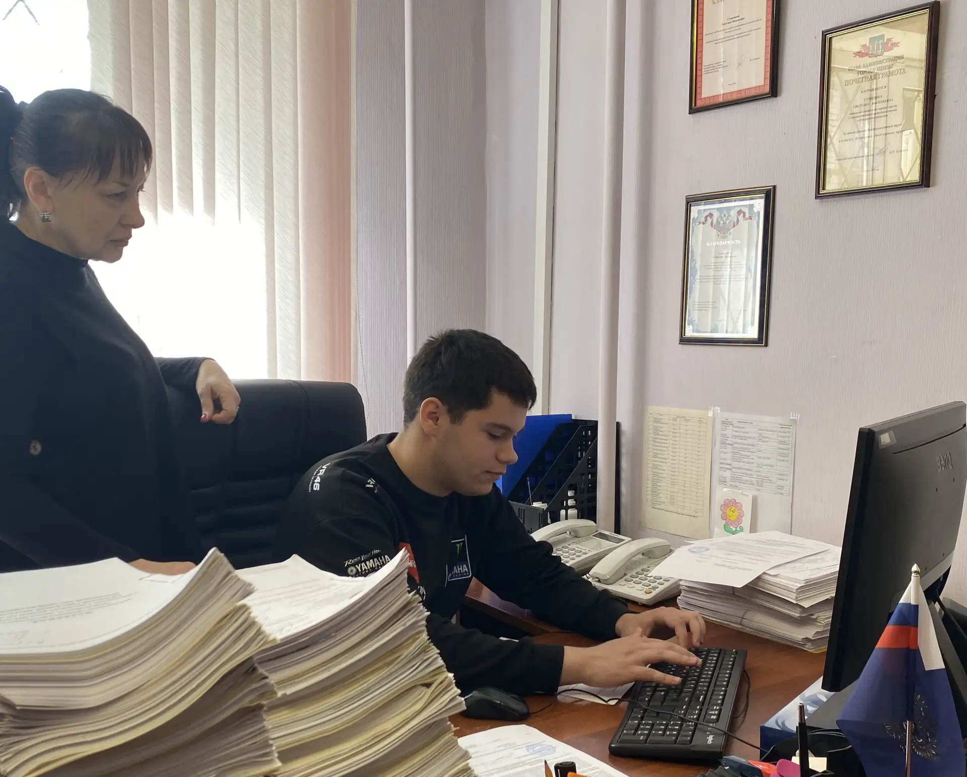 Под чутким контролем 🙌  Практика - важный этап обучения! Преподаватели ИТ-колледжа тщательно контрол