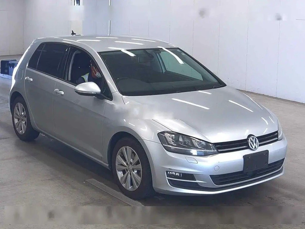 В субботу купили такой вот 🇯🇵Volkswagen Golf🇯🇵 для нашего клиента😉