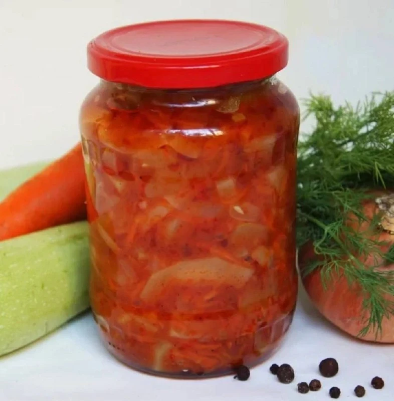 🥒 Κабачки в остром соусе.