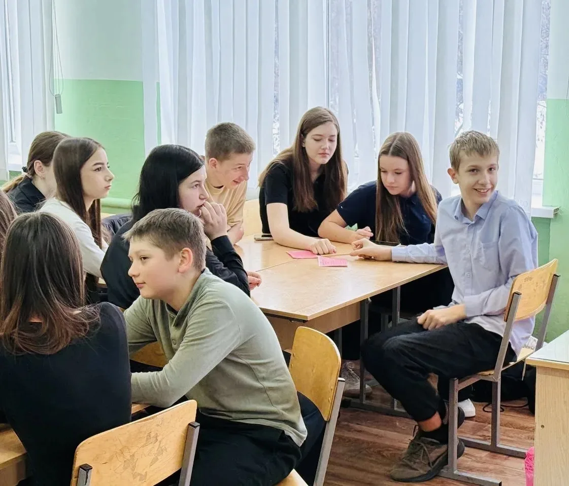 👩‍🏭В преддверии Международного женского дня заместитель директора Бараева Надежда Геннадьевна совмес