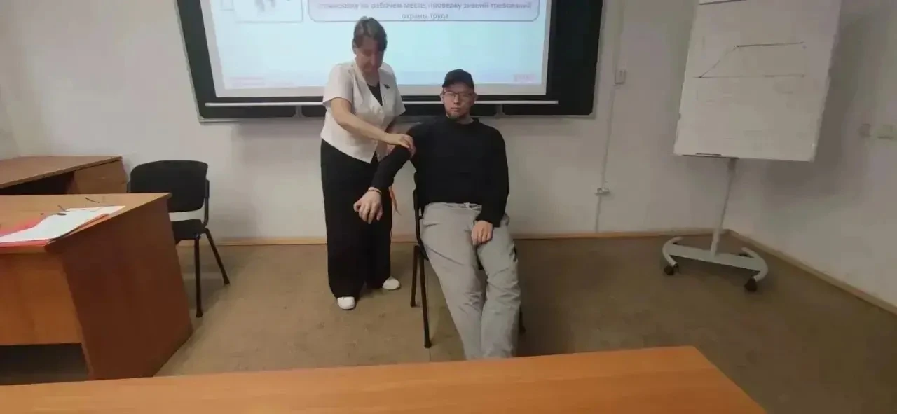 📖🎓 Рабочая профессия - основа для будущей деятельности 

Еще одна группа, в составе которой студен