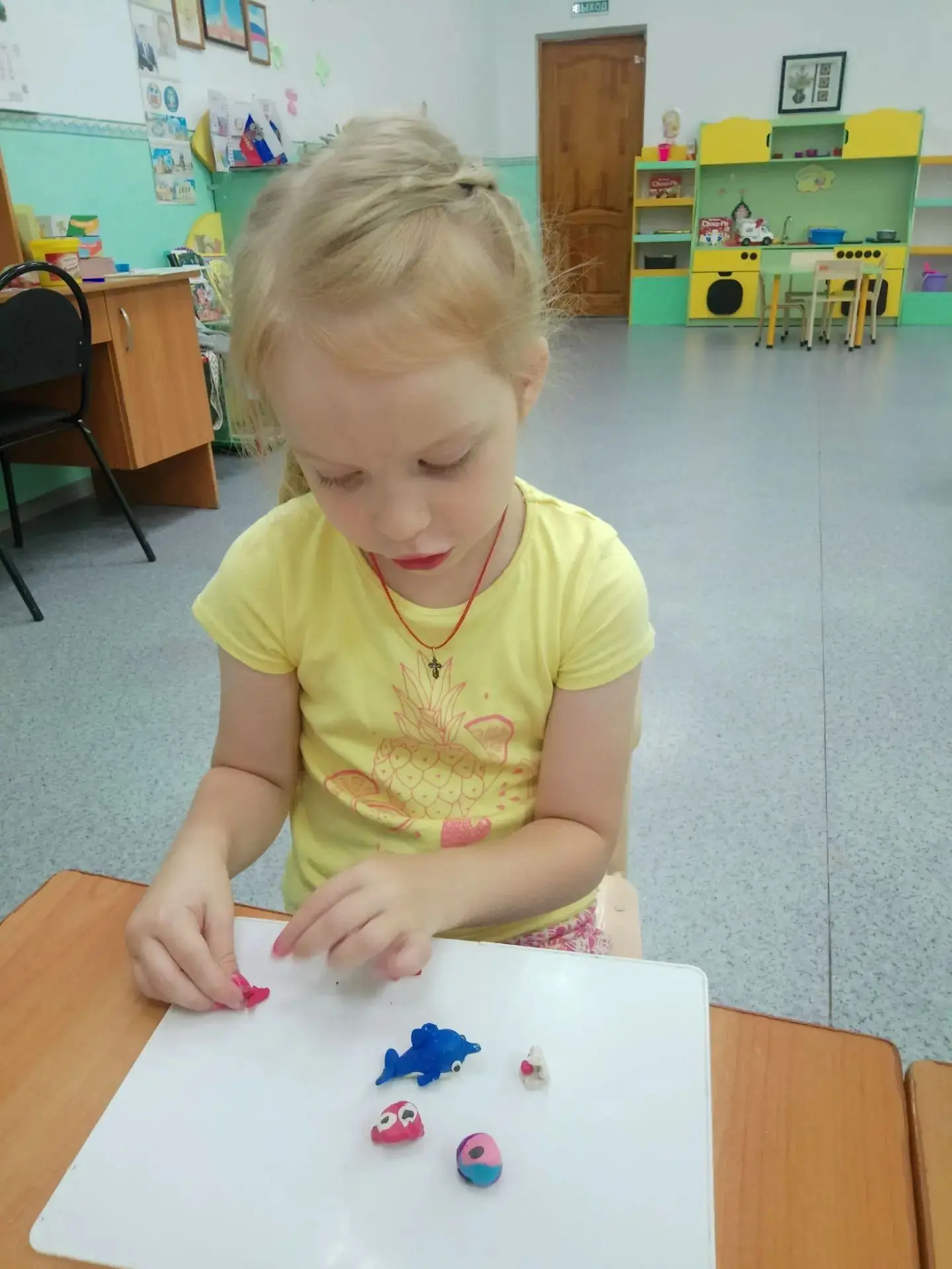 Вчера у нас  был  тематический день "День дельфинов".
