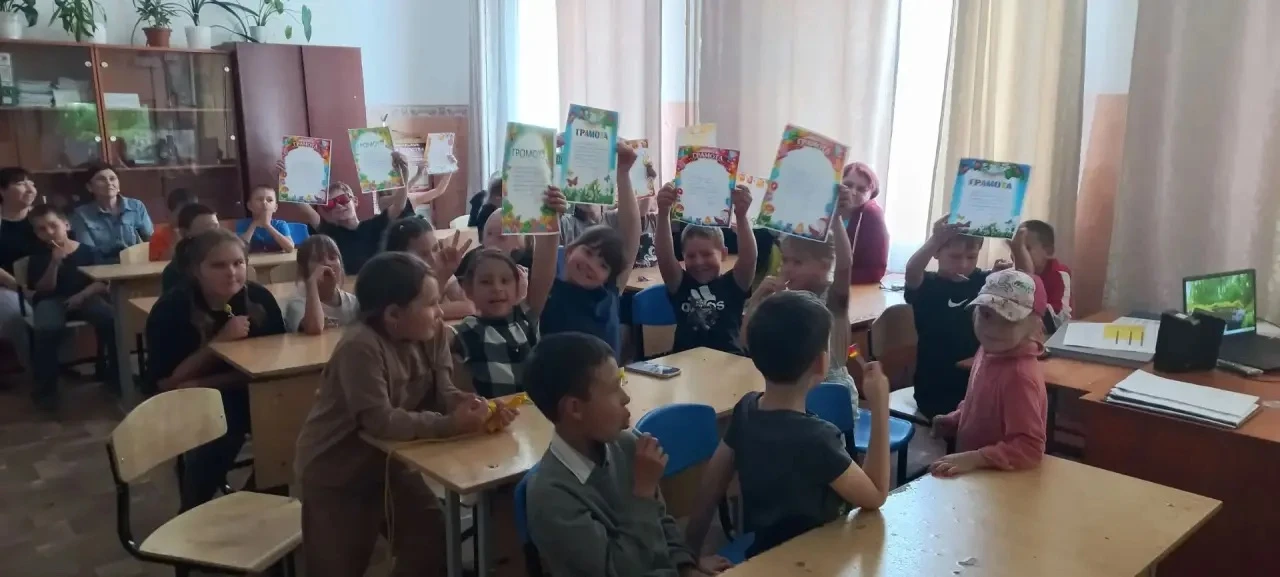 ☀️ 
Сегодняшний день в нашем лагере прошел под девизом здоровья и спортивного азарта! Насыщенная про