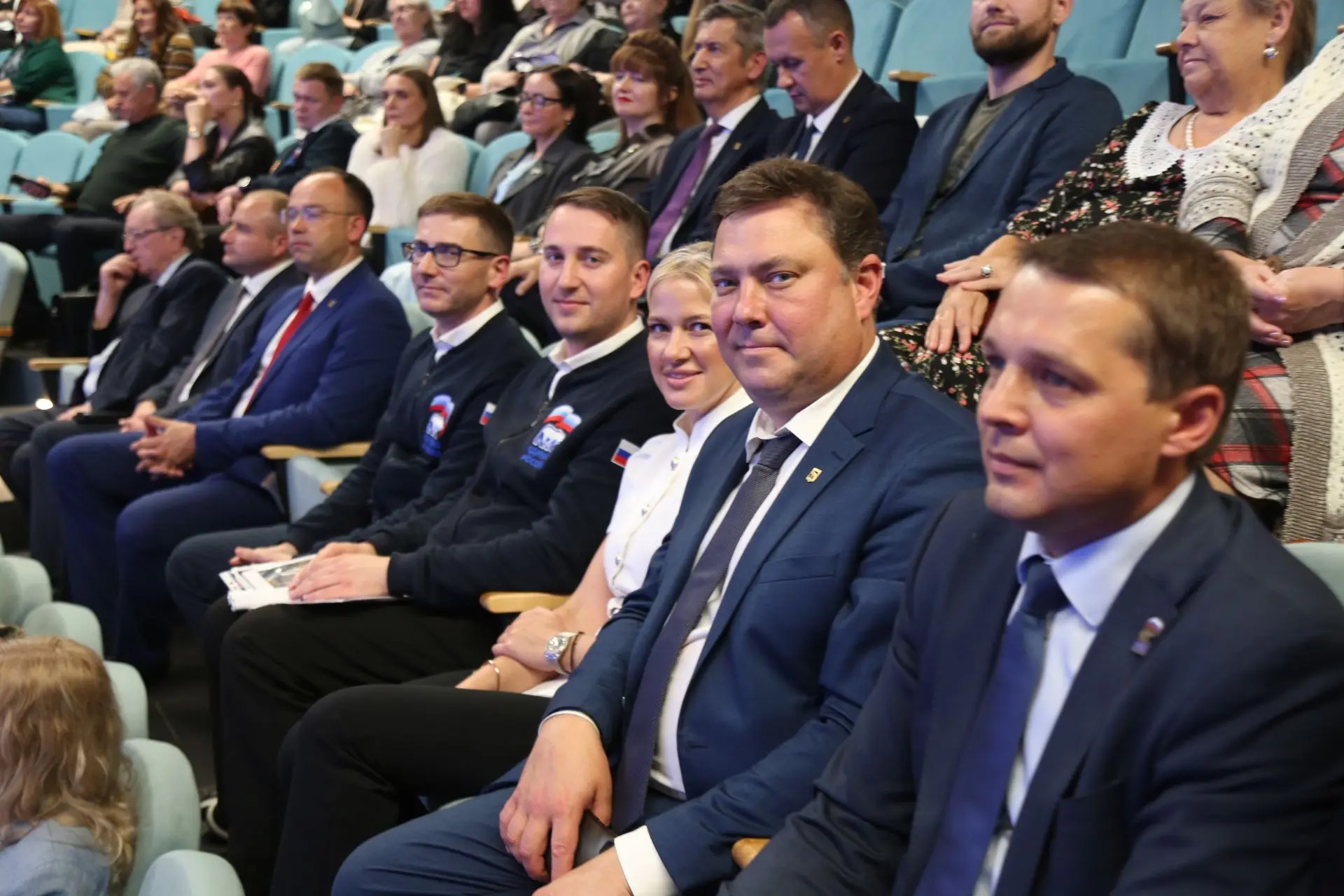 🇷🇺«ЕСТЬ РЕЗУЛЬТАТ»: в Миассе прошел форум местного отделения партии «Единая Россия»
 
🇷🇺Депутаты
