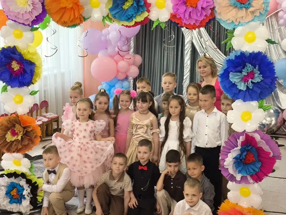 🎉Выпускной в детском саду — это первое самостоятельное подведение итогов, осознание до...
