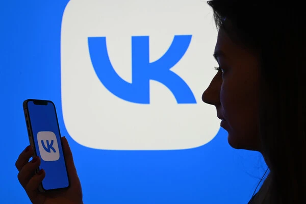 ВКонтакте перешёл на vk.ru

Социальная сеть завершила переход на единый домен. Все сервисы доступны 