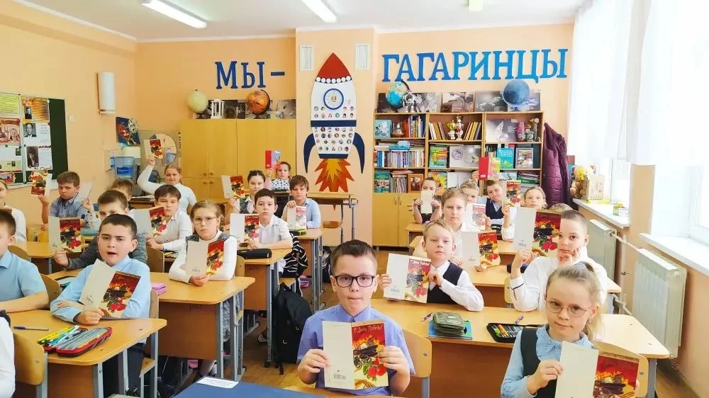Ученики 2 «А» класса приняли участие в патриотической акции «Письмо солдату»  В преддверии Дня Побед