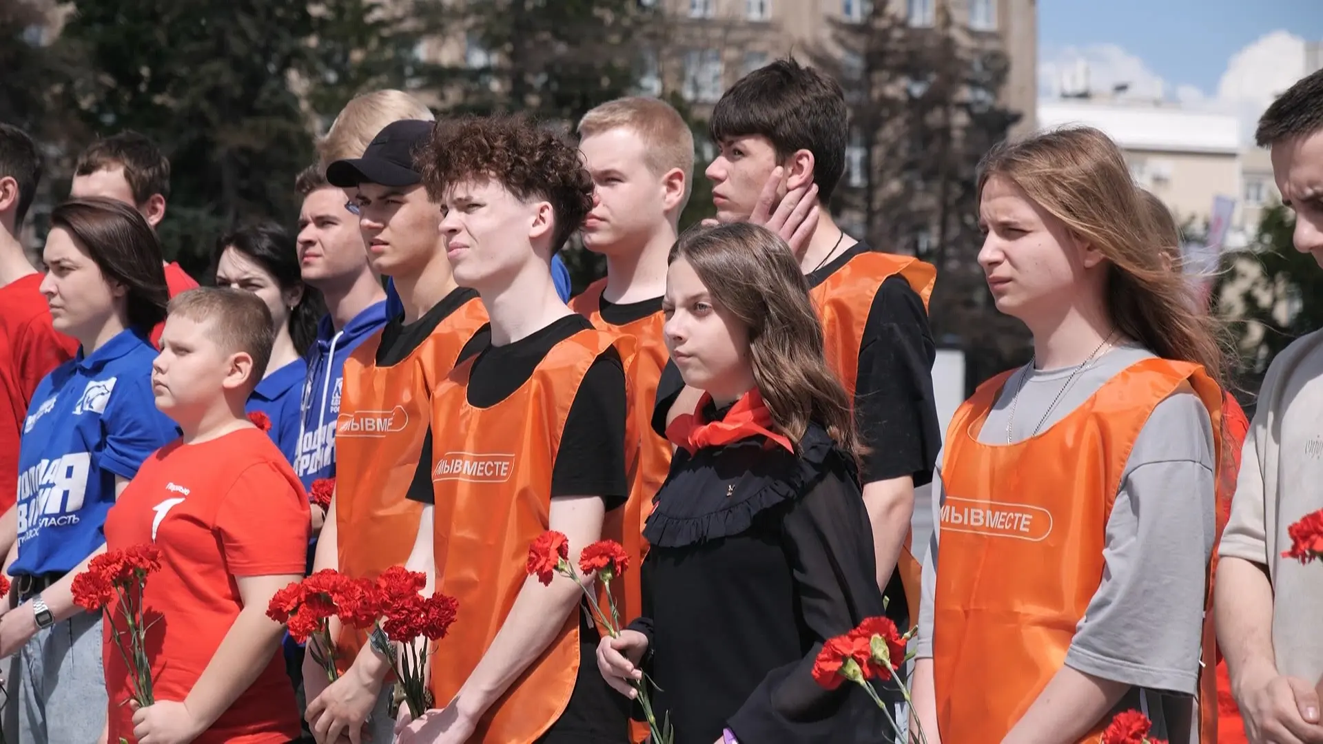 🇷🇺 «Одна Родина — одна семья»: наши гимназисты в составе автопробега  Сегодня Белгород встретил учас