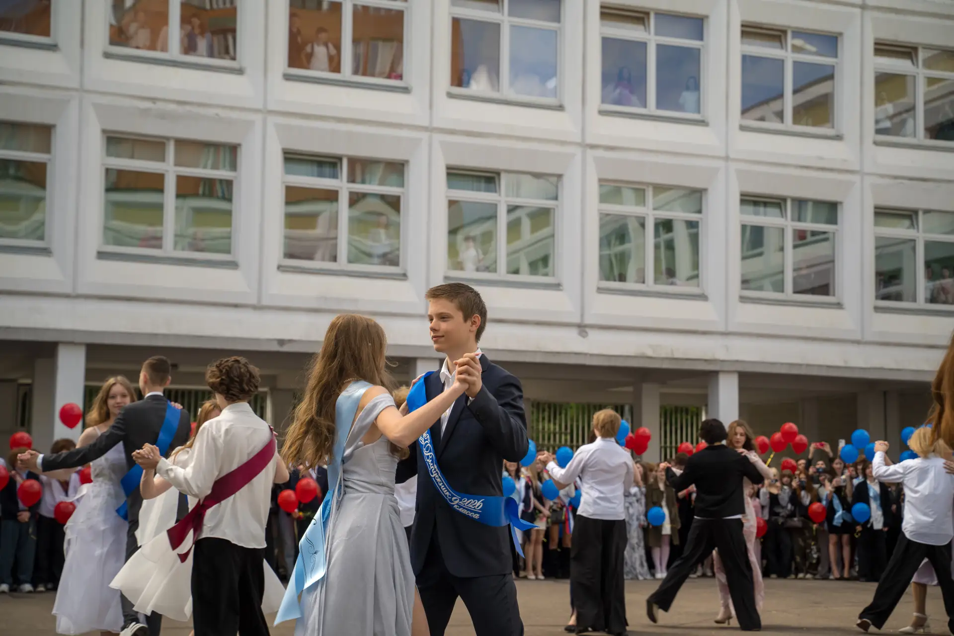 🎒🔔 Последний звонок на Крылатских холмах: впереди экзамены и каникулы!  🎉 Вот и прозвенел Последний 