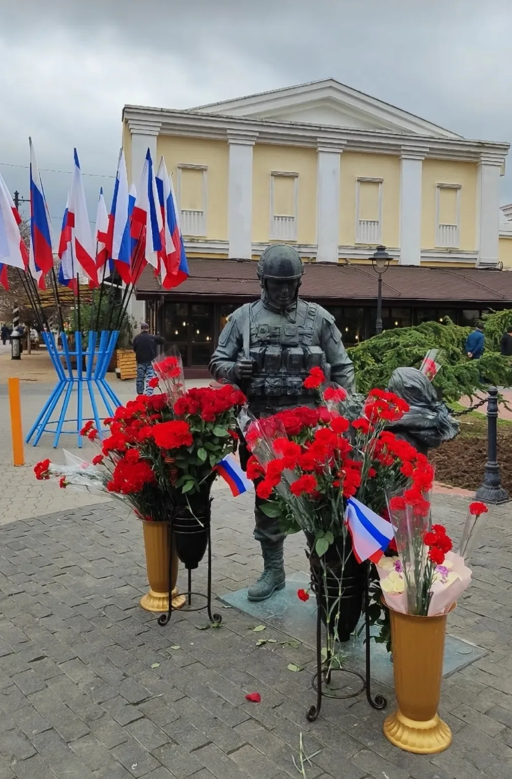 Для меня середина марта — время непростое, кармическое, судьбоносное.