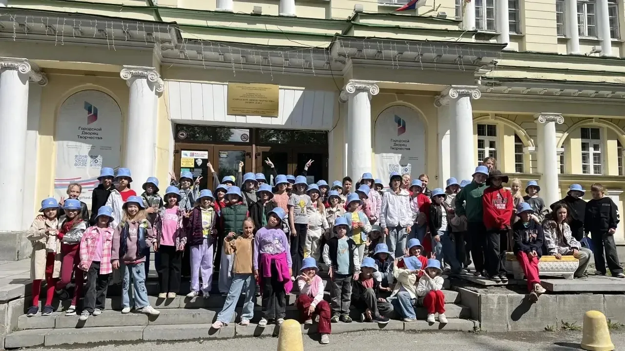 🌈 Вновь в этом году свои двери распахнул лагерь дневного пребывания детей «Радужный» на базе МАОУ Г
