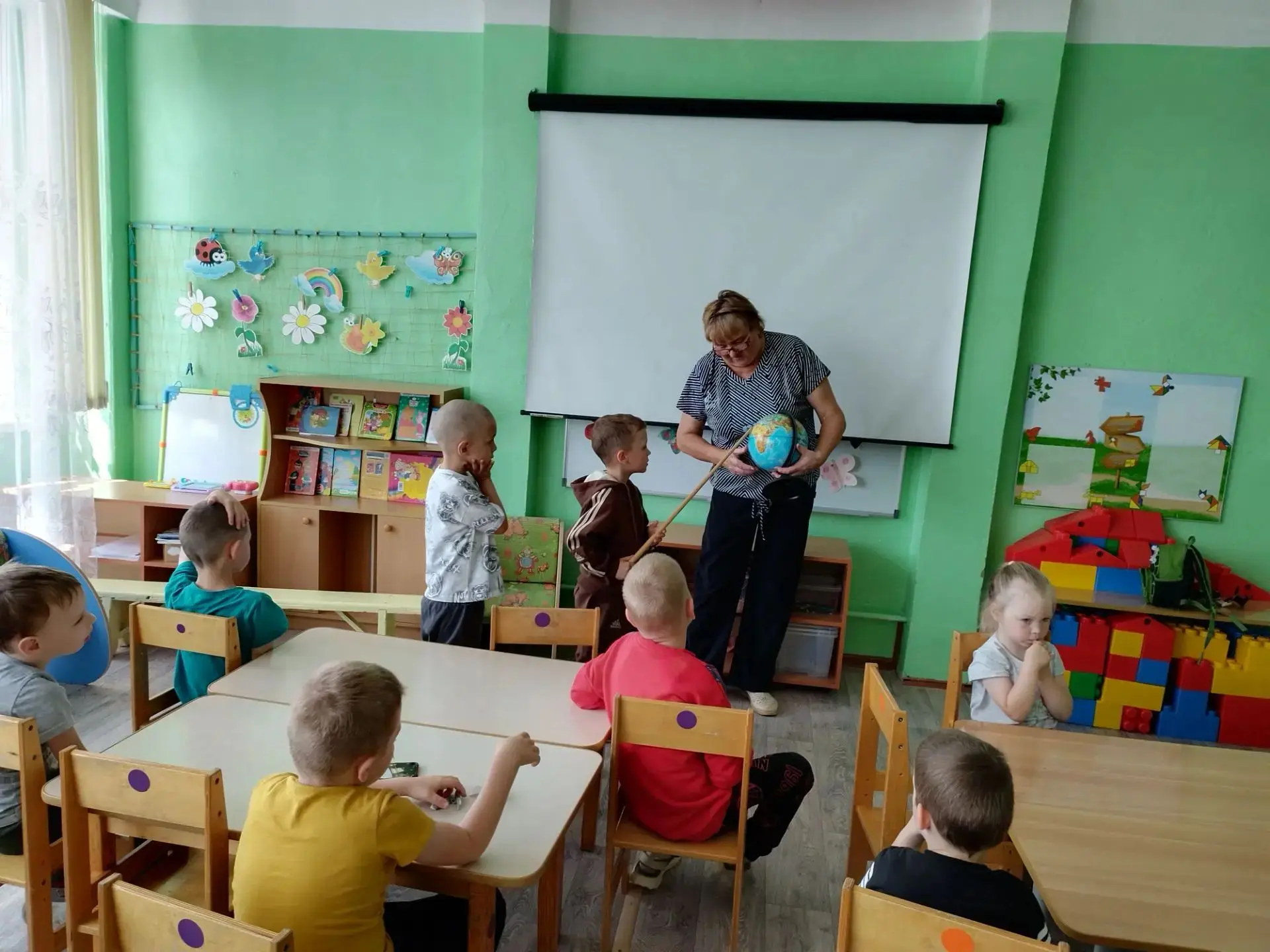 🦋 В детском саду Куркинской СОШ №1 прошёл День бабочек — каждый ребёнок создал свою неповторимую ба