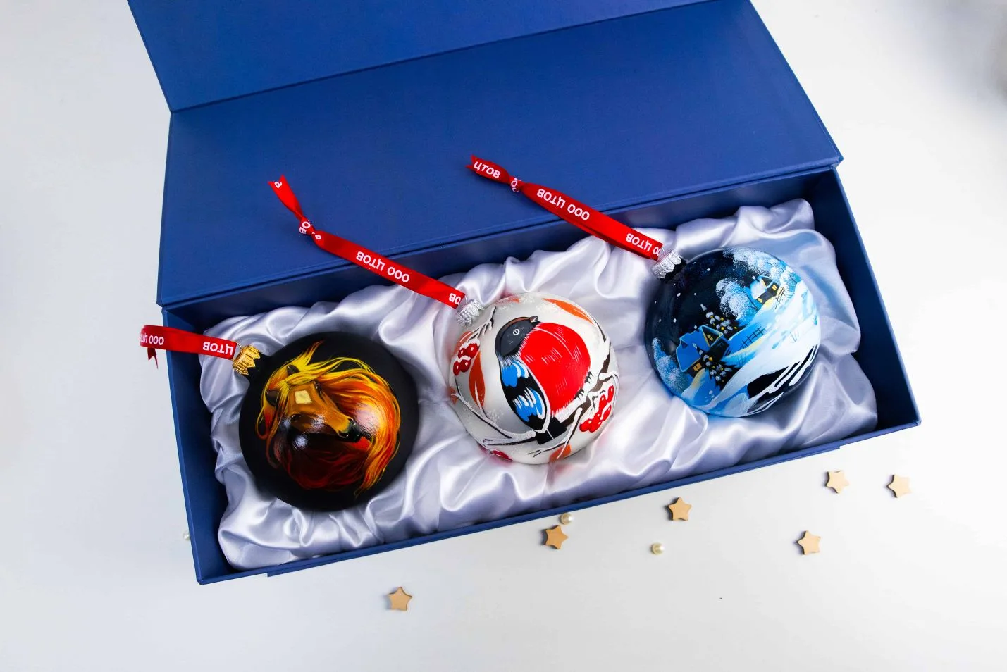 🎄🔮👩‍🎨 В творческой мастерской Vivere Gifts рассказали, как правильно выбрать елочны...