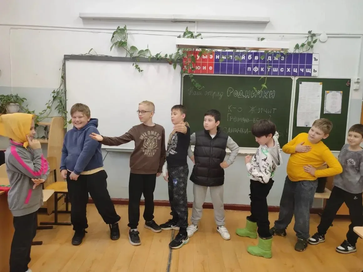 С любовью к родному языку: как в нашей школе отметили День русского языка

В нашей школе с размахом 