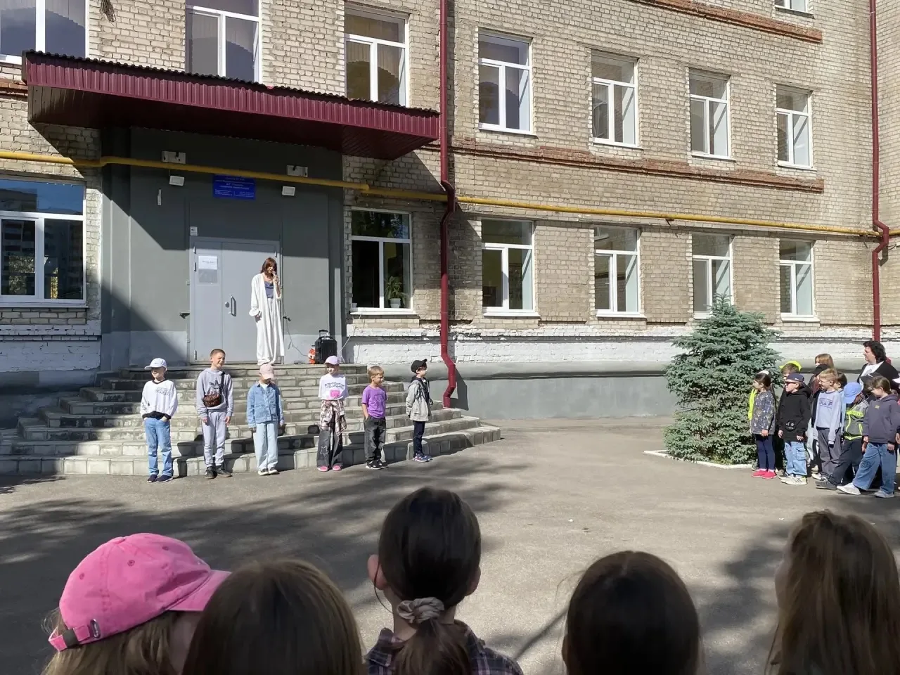 Сегодня, уже третий день нашей лагерной смены☀️ и мы продолжаем радовать юных пионеров ...