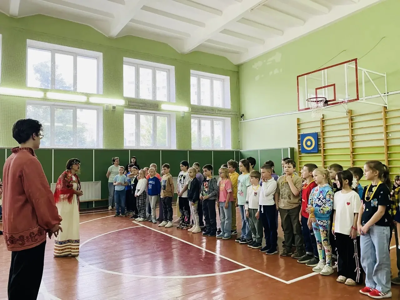 🌸Хоровод единства 

🤝В рамках Года единства народов России, сотрудники дома-музея Т.Н. Грановского