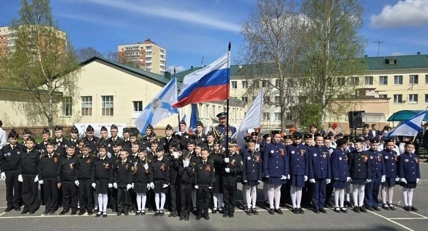 Сегодня, 14 мая, на плацу Архангельского Губернаторского морского кадетского корпуса им...