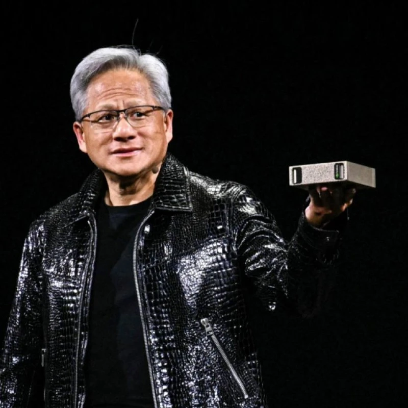 Глава NVIDIA Дженсен Хуанг сообщил, что не помнит свой адрес и номер телефона, и не счи...