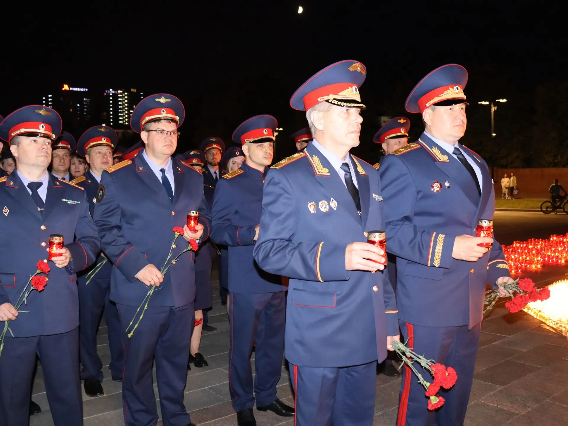 В Воронеже руководитель и сотрудники регионального управления СК России приняли участие в патриотиче