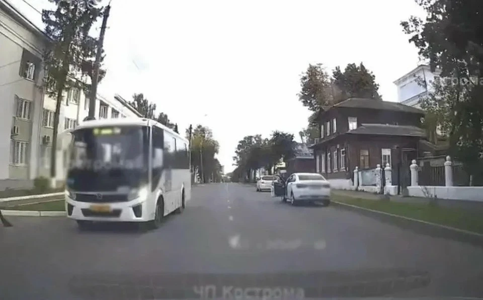 🚌 Против шерсти: в Костроме оштрафовали водителя ПАЗа, ехавшего по «встречке»
