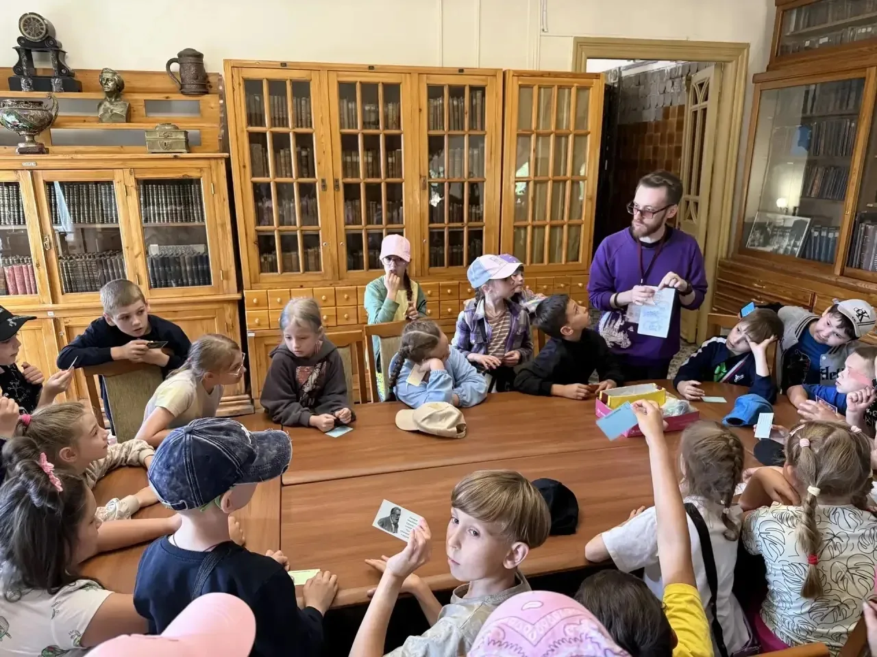 23 и 24 июня ребята школьного летнего лагеря посетили Музей имени Бурылина 🏛️

Сотрудники музея про