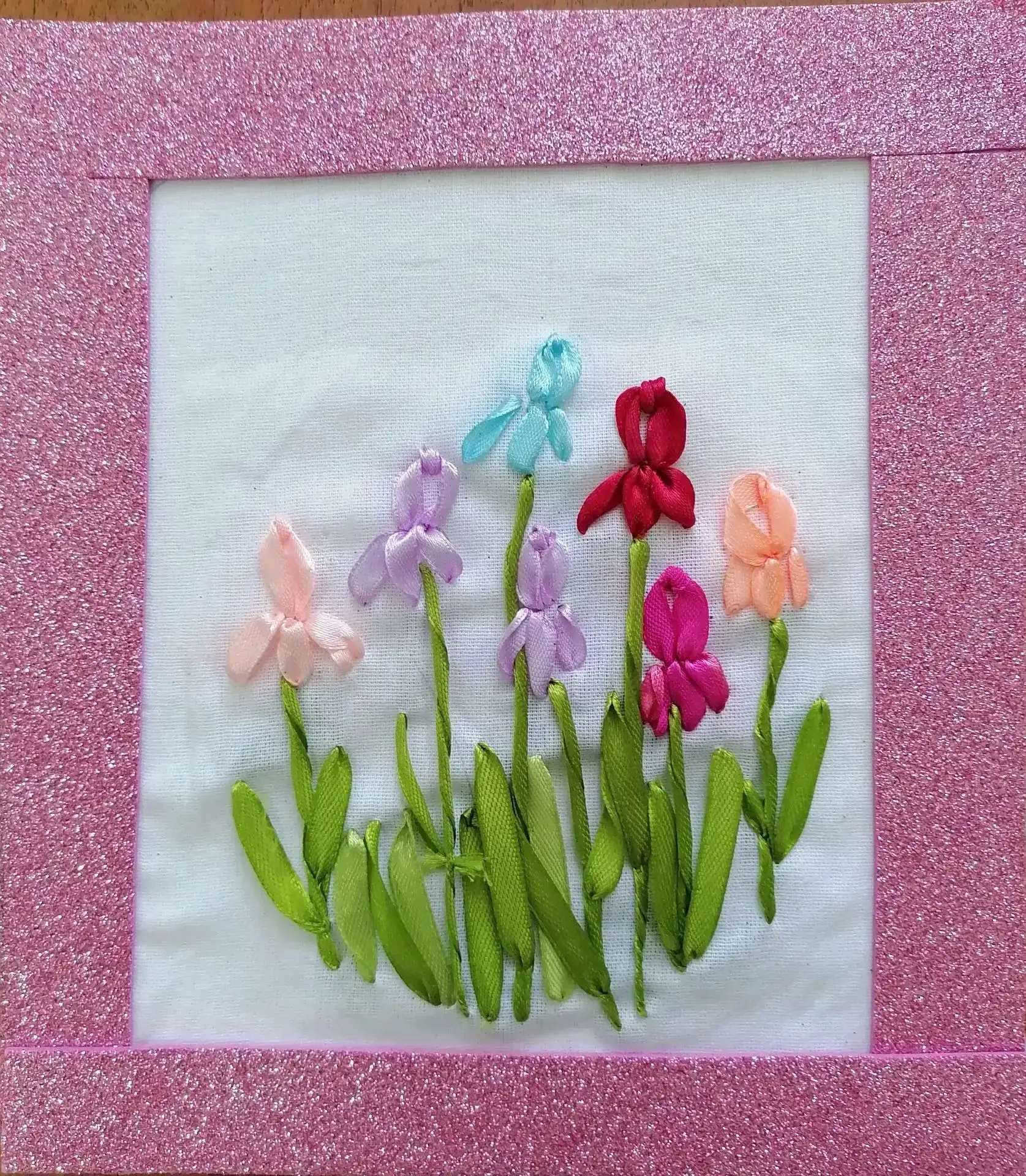✂️🌸 Волшебство своими руками! Приглашаем детей в уютную мастерскую.