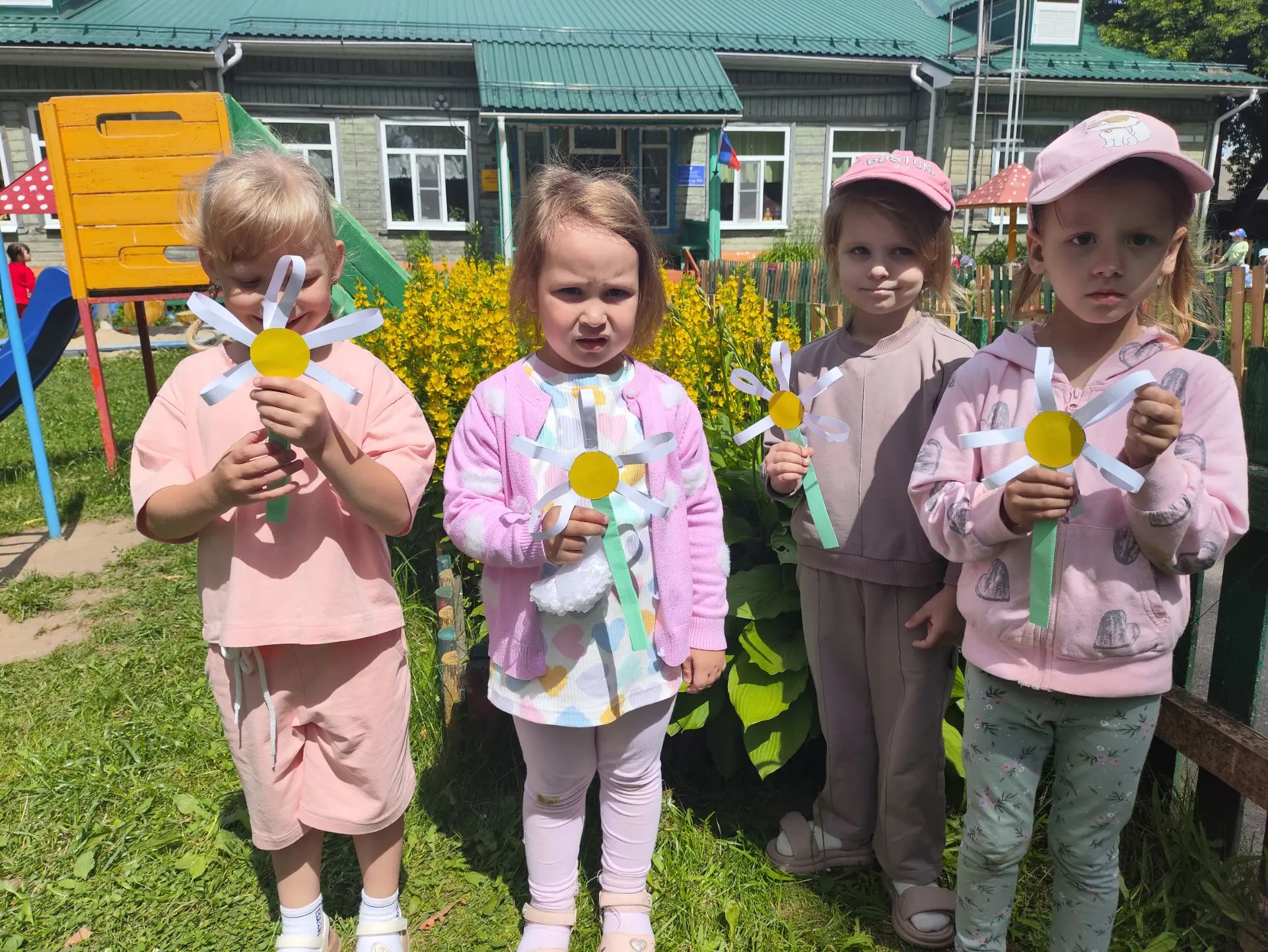✨Сегодня у нас был по-настоящему солнечный и творческий день! Мы с #Почемучками отмечал...