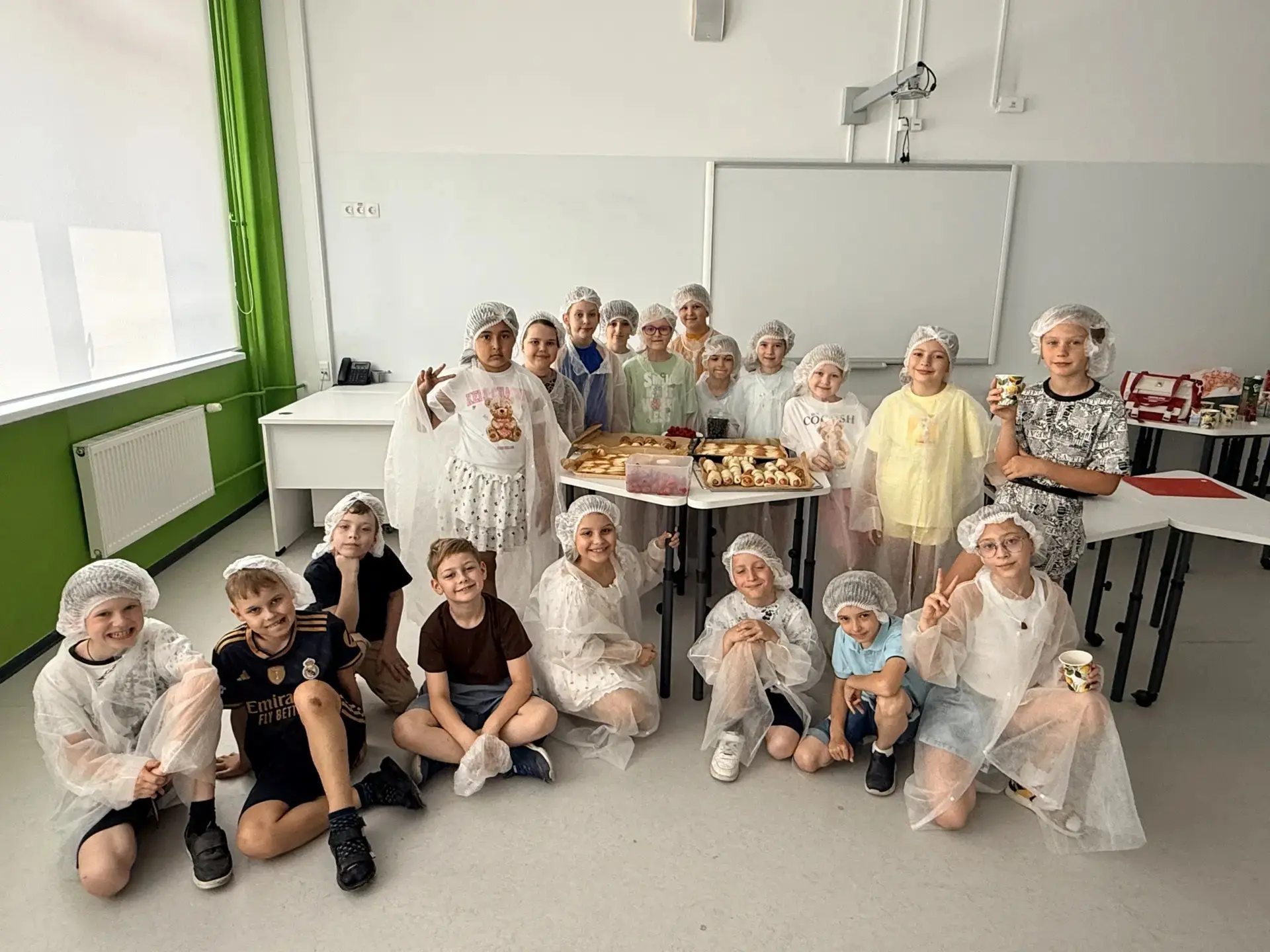 Новости от участников билингвального лагеря! 🌟 


Наши ребята проводят летнее время с радостью и по