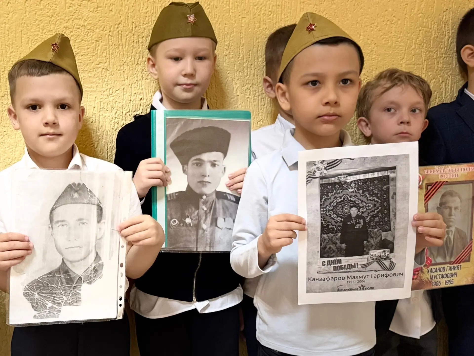 БЕССМЕРТНЫЙ ПОЛК 🎗🕯  #школа11 #strобразование #81годВеликойПобеды