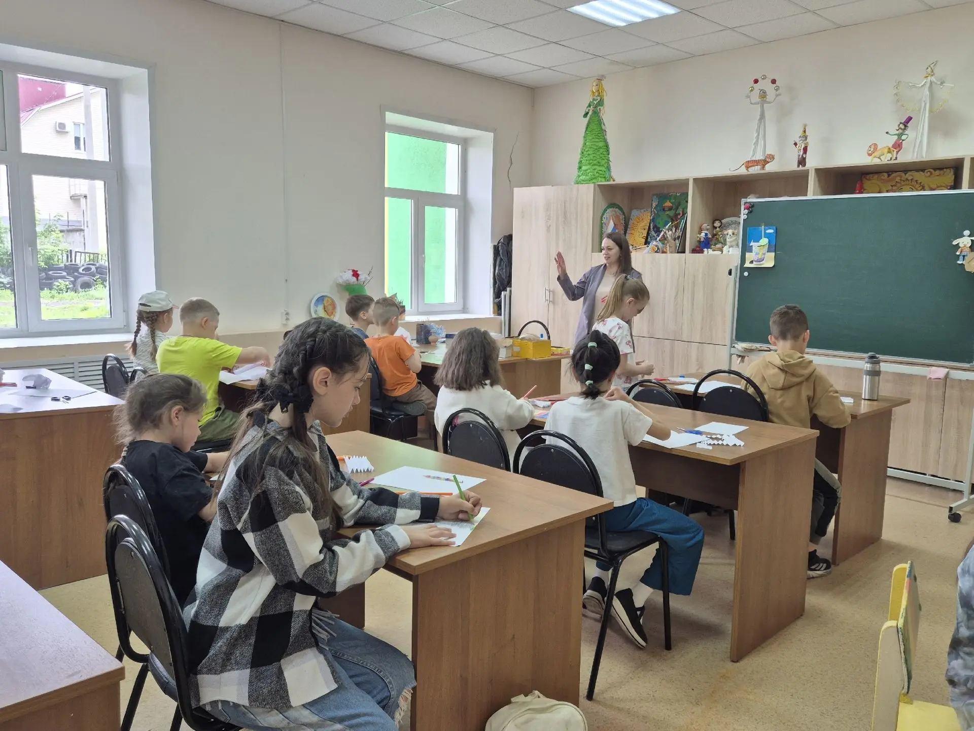 ☀️ Сегодня в Доме детского творчества № 1 успешно провёл работу летний лагерь. В мероприятиях принял