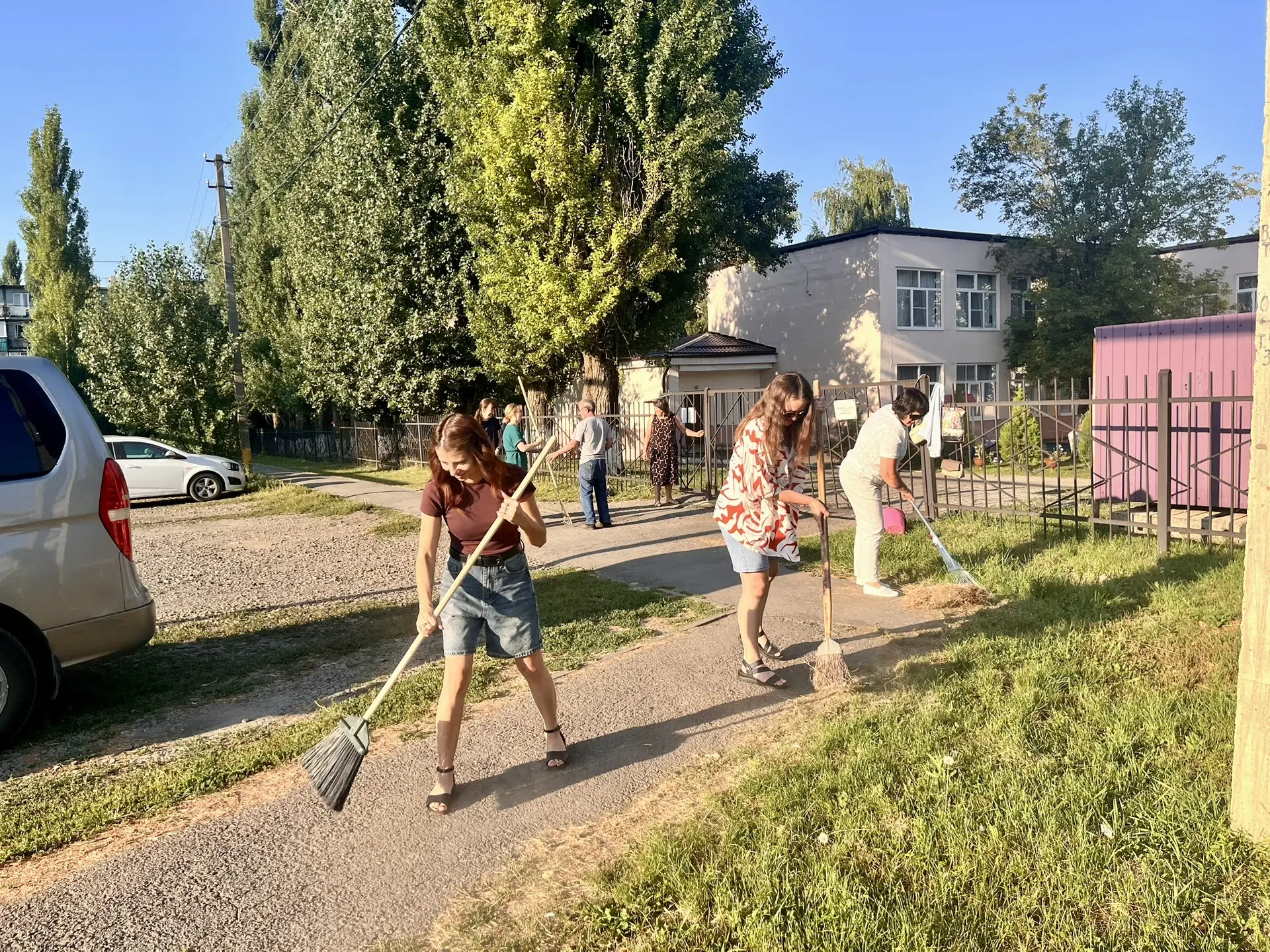 В преддверии празднования Дня города коллектив нашего детского сада с большим энтузиазм...