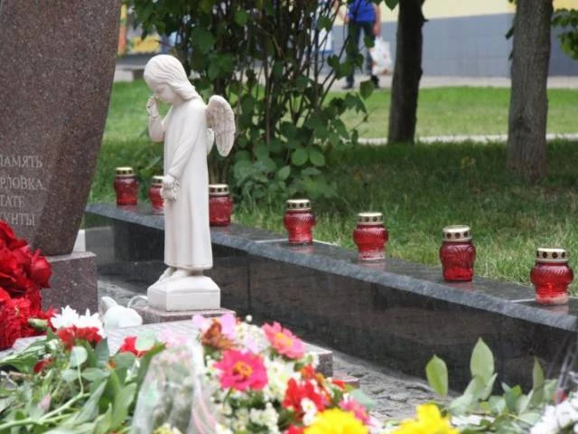При атаках БПЛА ВСУ в Горловке погиб мужчина и ранен ребенок

В Никитовском районе Горловки при атак