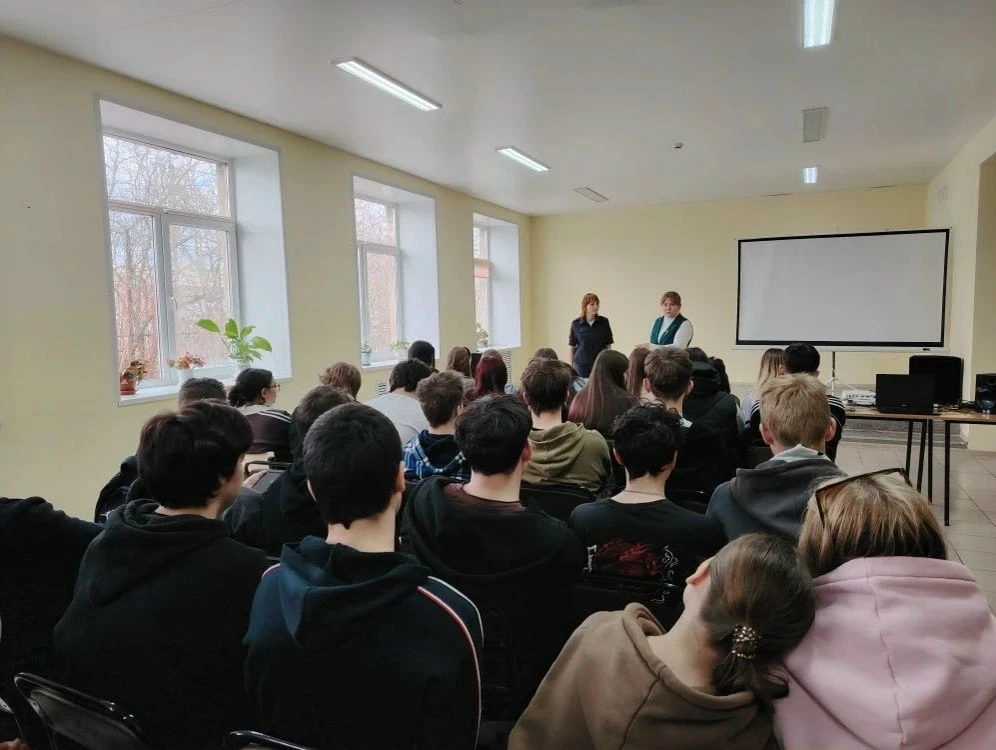 В течении прошлой недели на базе нашего колледжа проходила акция "Чистое поколение". Главным, заверш