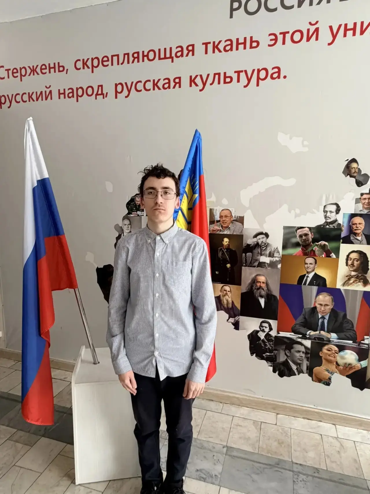 🌟 100 баллов — это не случайность, это труд!

В нашей школе и городе  есть герой, доказавший, что у