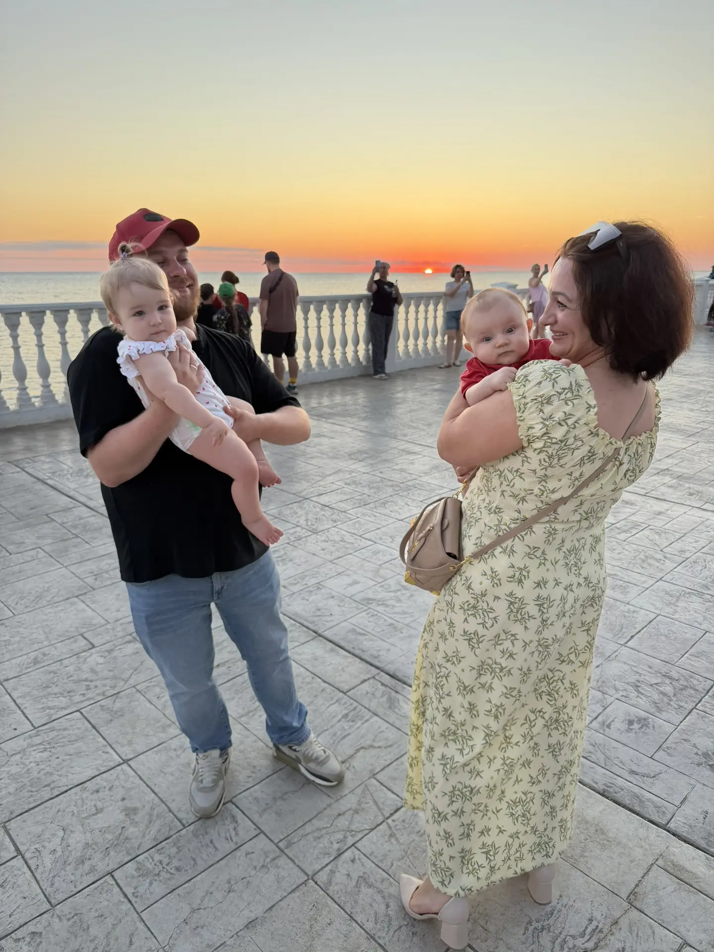 Лев познакомился с подружкой

Подпишись @seaoz
Мой тг @katozarovskaya