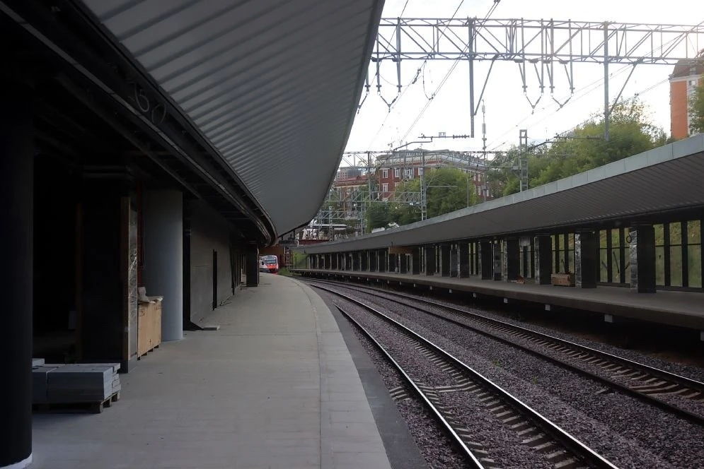 Как выглядит сейчас станция МЦД-1 и МЦД-4 «Беговая» 🚉

На платформах монтируются навигационные элем