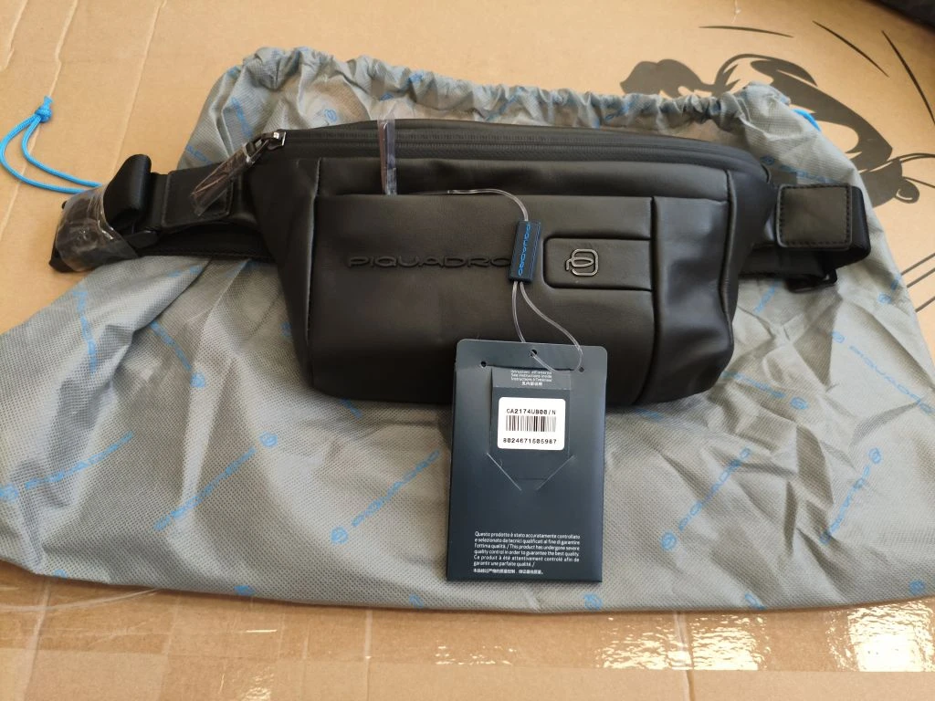 Сумка на пояс Piquadro Urban CA2174UB00/N черный натуральная кожа