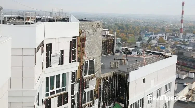 Многоквартирный дом, пострадавший от удара БПЛА в ночь с 8 на 9 августа, восстановят до...