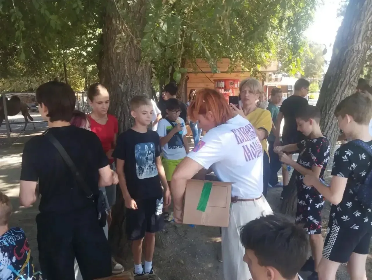 С днем рожденья, родной район!