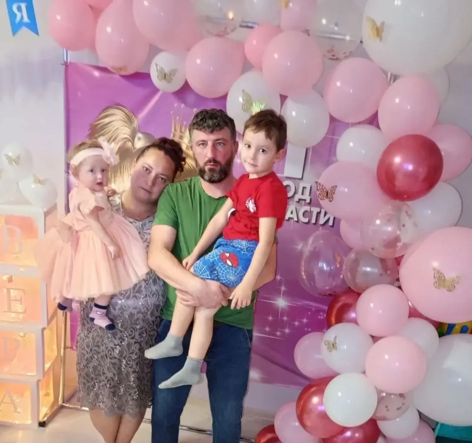 Семейная фото акция «Счастье — быть вместе!» 👨‍👩‍👧‍👦❤️
Семья воспитанника  нашего детского сада 