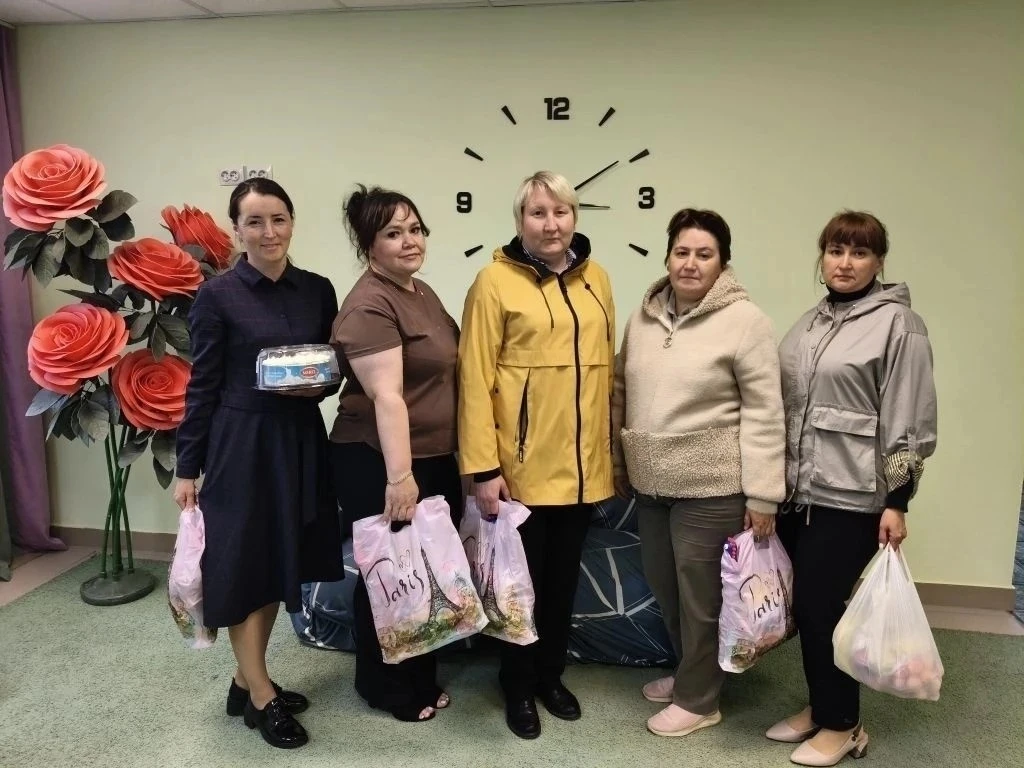 Сотрудники аппарата судебных участков по Чекмагушевскому району совместно с сотрудникам...