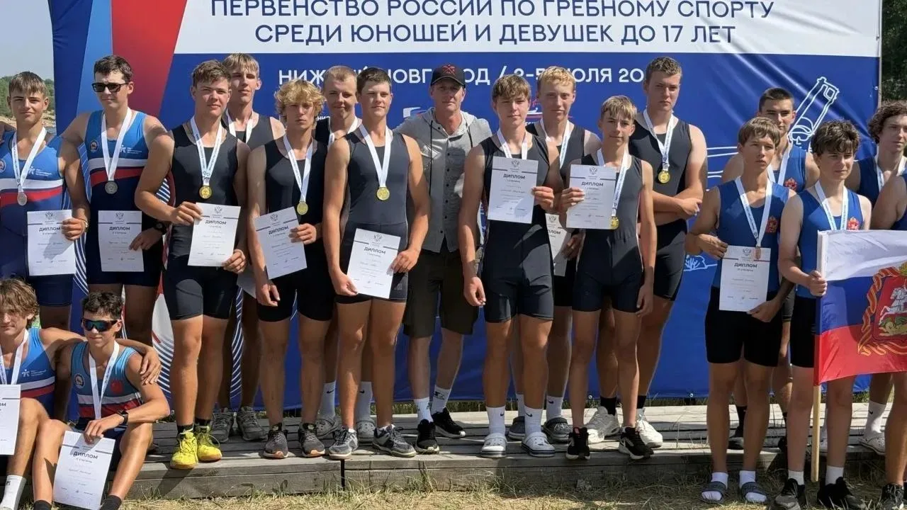🏆 Победа в Первенстве России.