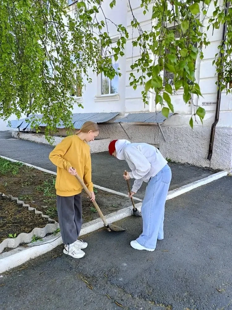 🌍 Ко Дню Земли с воспитанниками Дома детства: забота о природе начинается с нас!