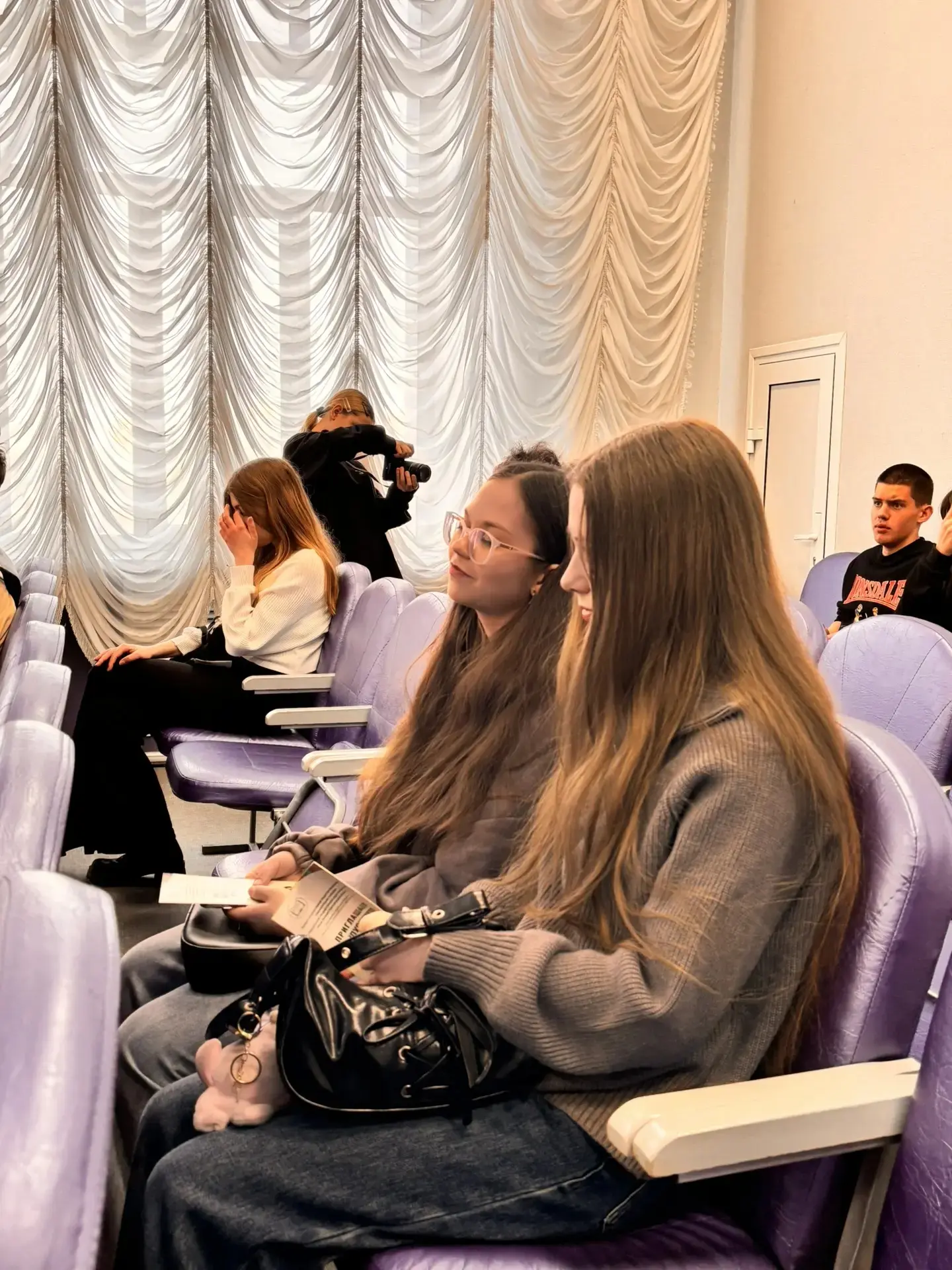 ✨ Профориентация: шаг к будущей профессии! ✨  18 апреля ребята из 9 «А» класса вместе с классным рук