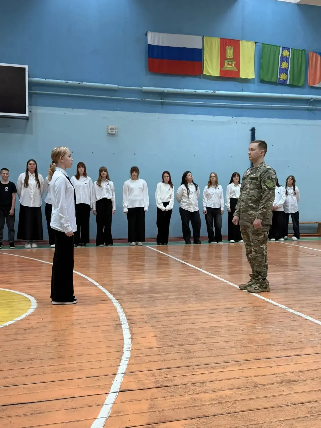 ⭐️Общешкольное военно-патриотическое мероприятие «Смотр строя и песни» среди учеников основного и ср