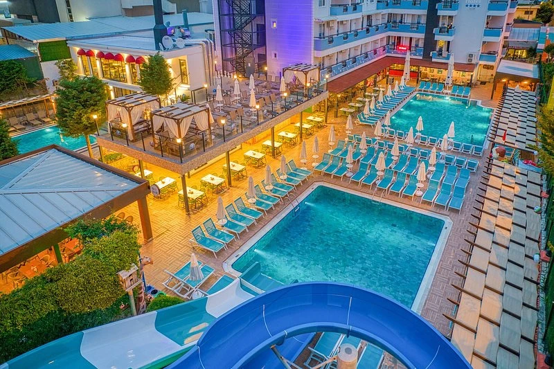 Турция из Екатеринбурга 🐚 Горящий тур🔊  📍Club Big Blue Suite 4*  Крепкая «четверка» с акцентом на се