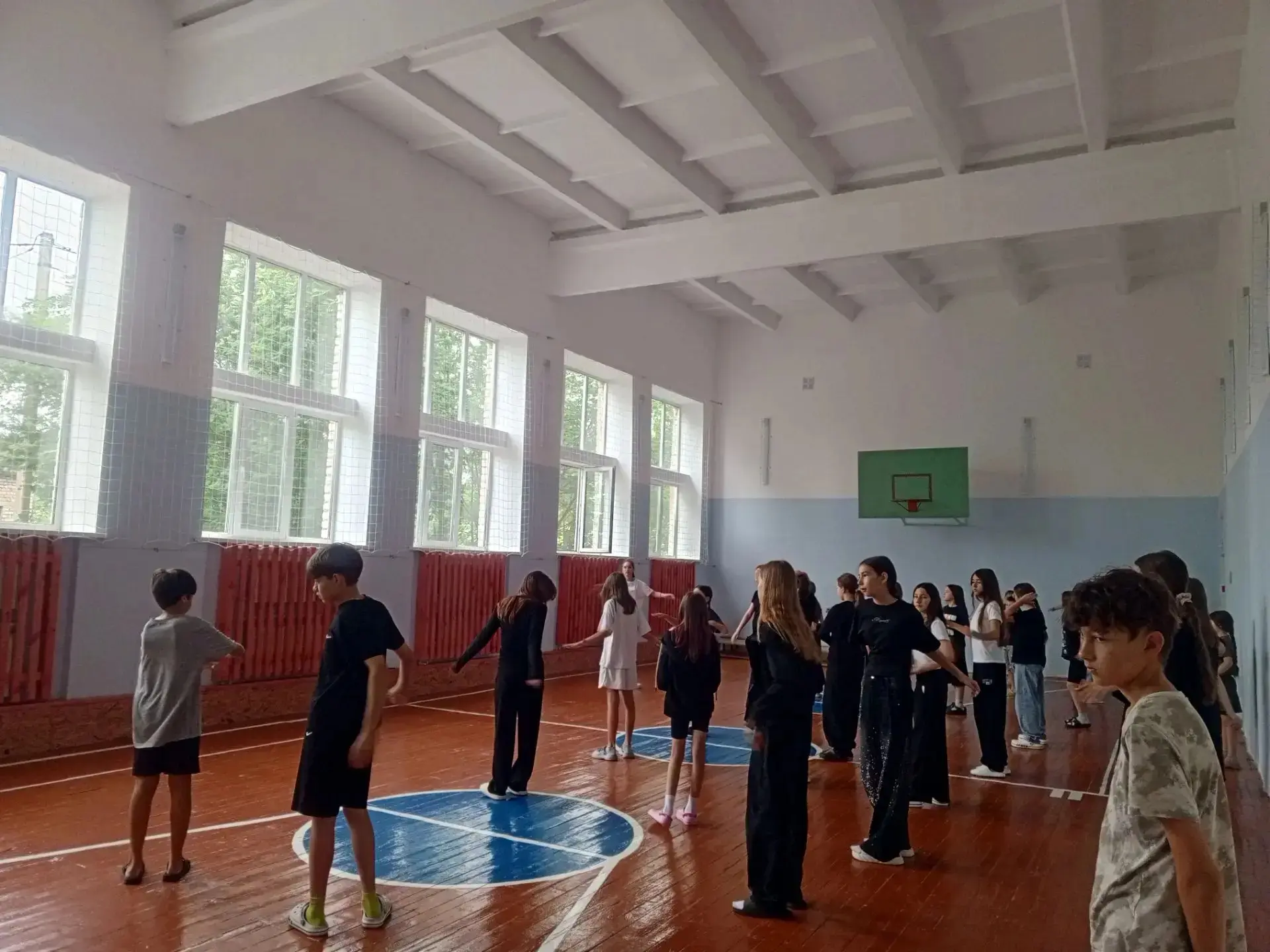 🇷🇺 Смена «Юный патриот». День 19 🇷🇺

☀ Сегодняшний день в лагере выдался насыщенным и эмоциональ